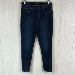 NEW Banana Republic Blue Skinny Jeans Modern Fit